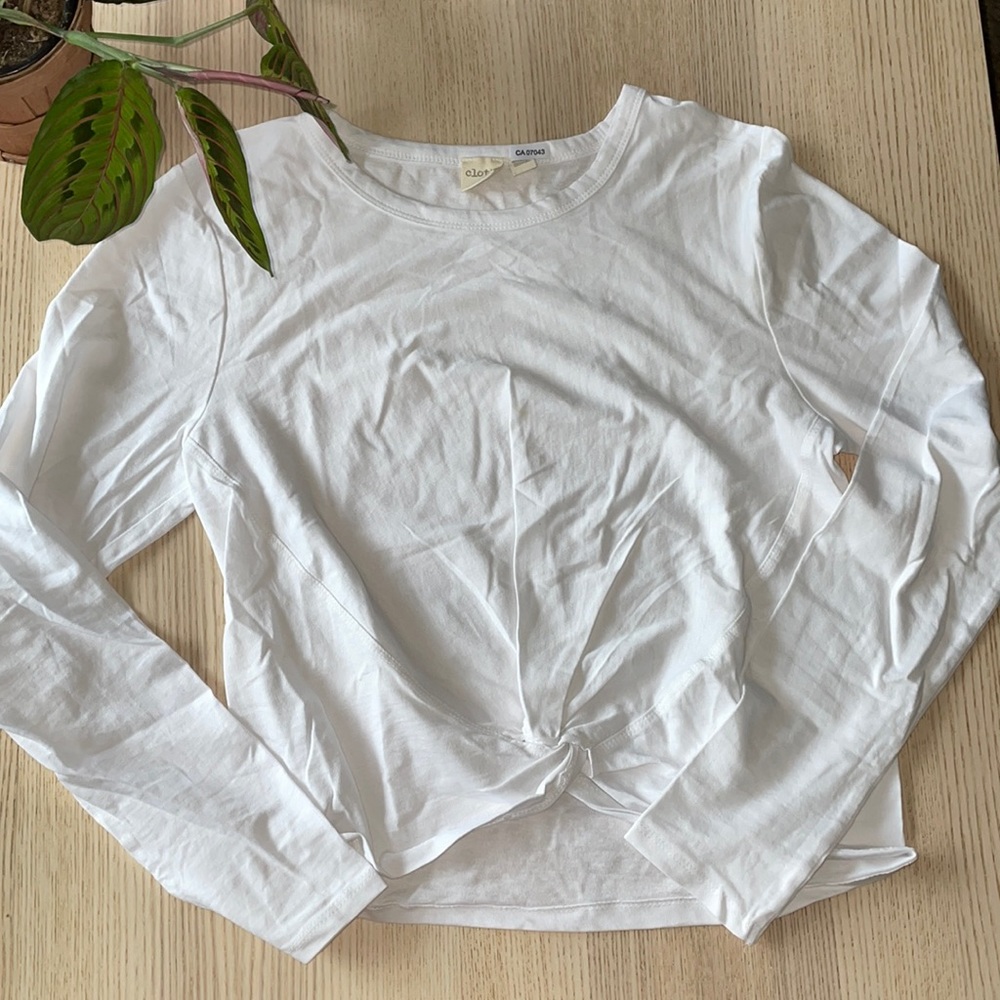 Cloth Twist Front Crop